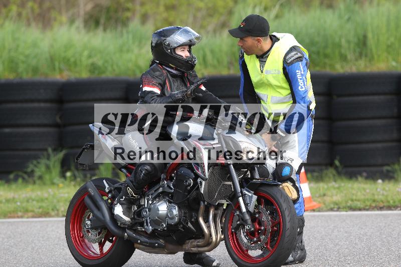 Archiv-2025/10 23.04.2025 Cornu Master School ADR/gruen-vert/6